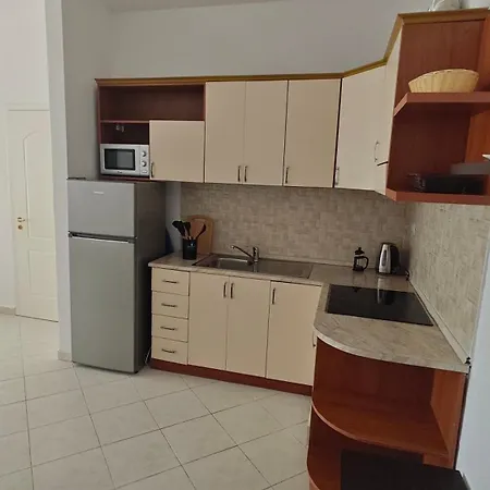Apartman Eleven 11 Golem (Tirana)